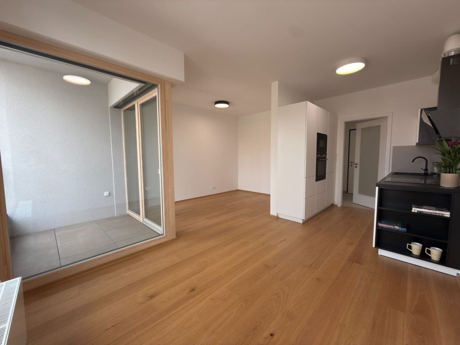Studio flat to rent, 35 m², Vladimíra Kobranova, Prague, Prague Studio flat to rent, 35 m², Vladimíra Kobranova, Prague, Prague