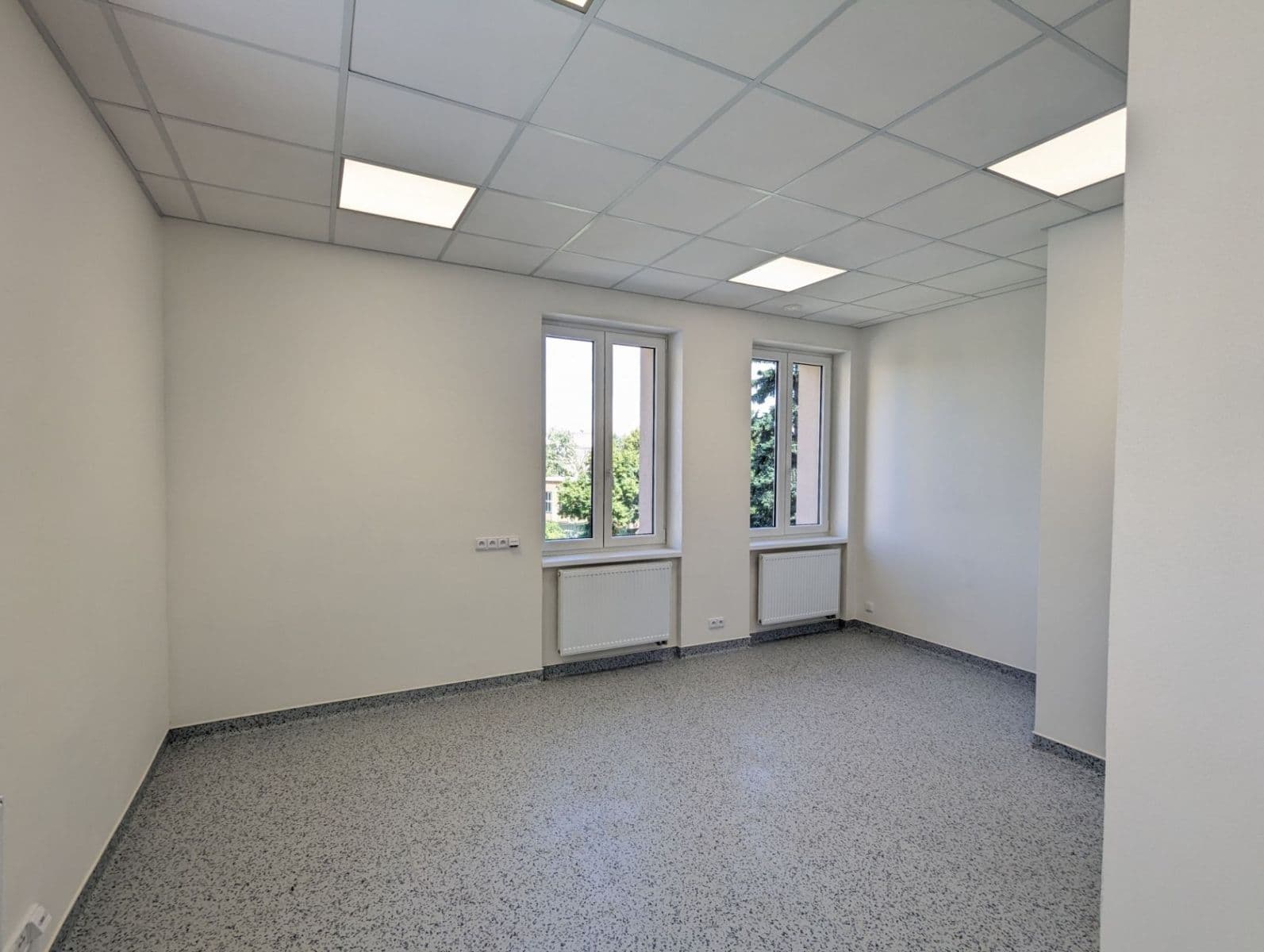 non-residential property to rent, 72 m², Krupská, Prague, Prague non-residential property to rent, 72 m², Krupská, Prague, Prague