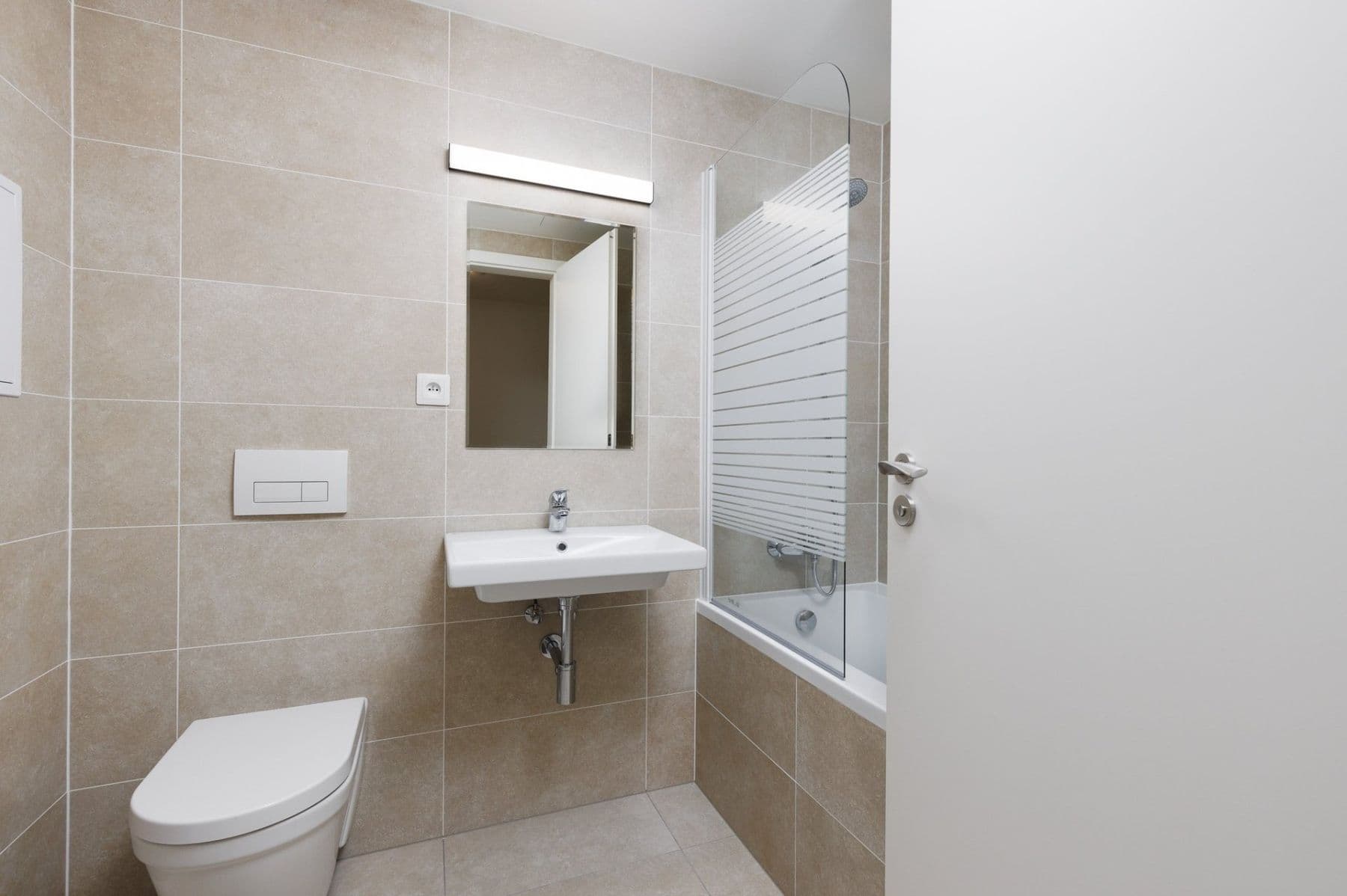 1 bedroom with open-plan kitchen flat to rent, 52 m², Smržových, Prague, Prague 1 bedroom with open-plan kitchen flat to rent, 52 m², Smržových, Prague, Prague