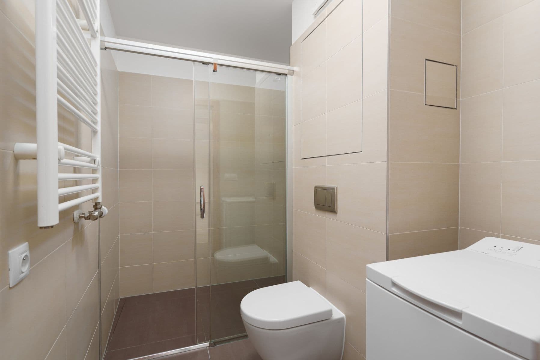 Studio flat to rent, 35 m², Sokolovská, Prague, Prague Studio flat to rent, 35 m², Sokolovská, Prague, Prague