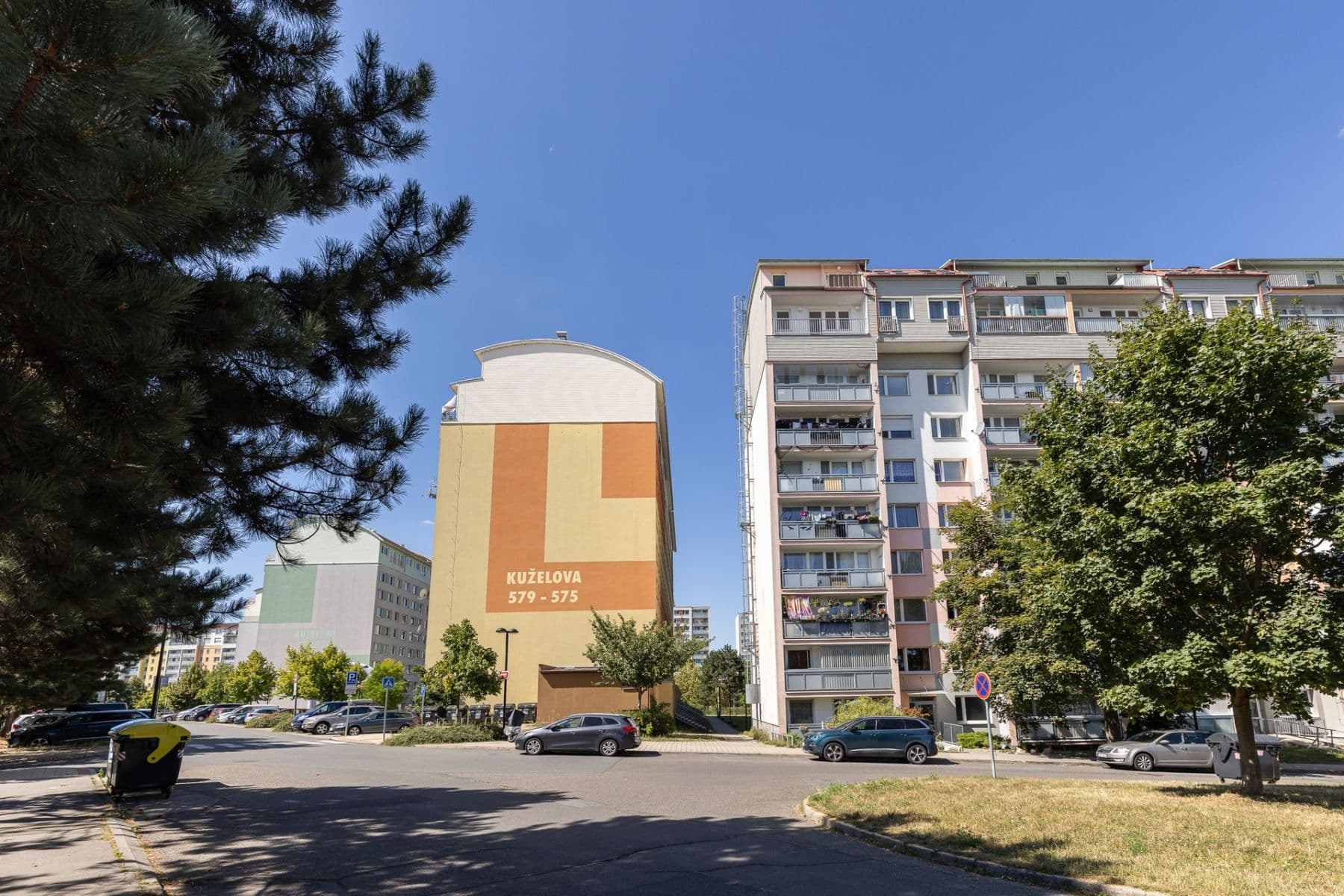 2 bedroom with open-plan kitchen flat to rent, 85 m², Ivančická, Prague, Prague 2 bedroom with open-plan kitchen flat to rent, 85 m², Ivančická, Prague, Prague