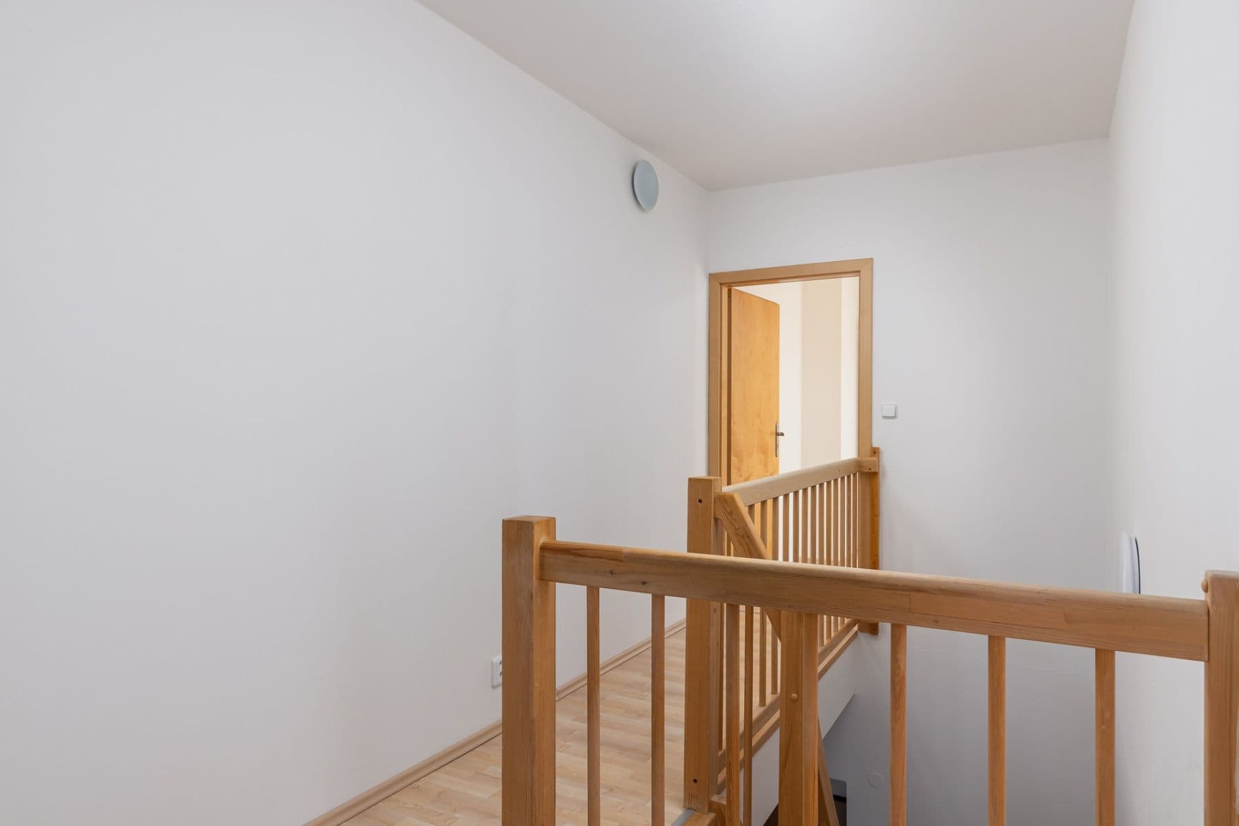 2 bedroom with open-plan kitchen flat to rent, 85 m², Ivančická, Prague, Prague 2 bedroom with open-plan kitchen flat to rent, 85 m², Ivančická, Prague, Prague