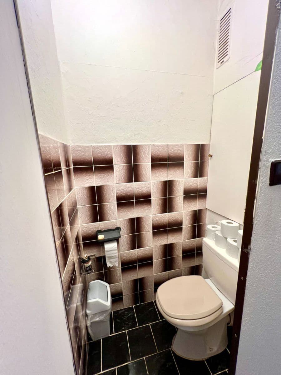 2 bedroom flat for sale, 62 m², Tupolevova, Prague, Prague 2 bedroom flat for sale, 62 m², Tupolevova, Prague, Prague