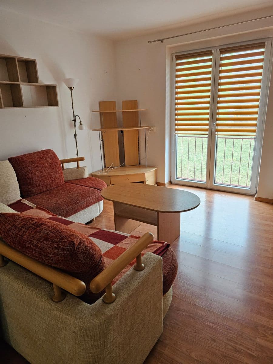 1 bedroom flat to rent, 45 m², Dlouhá, Horní Slavkov, Karlovarský Region 1 bedroom flat to rent, 45 m², Dlouhá, Horní Slavkov, Karlovarský Region