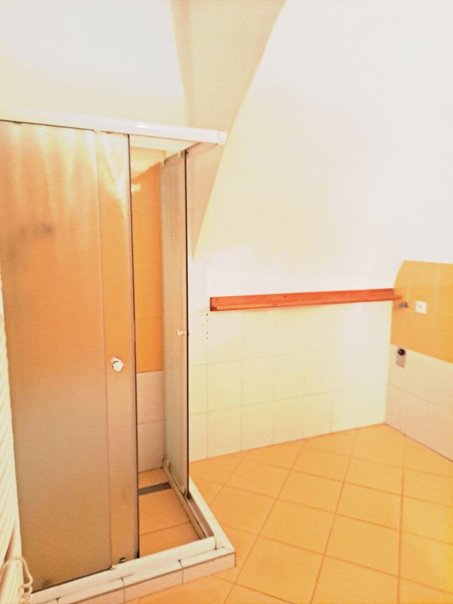 1 bedroom with open-plan kitchen flat to rent, 65 m², Husova, Třeboň, Jihočeský Region 1 bedroom with open-plan kitchen flat to rent, 65 m², Husova, Třeboň, Jihočeský Region