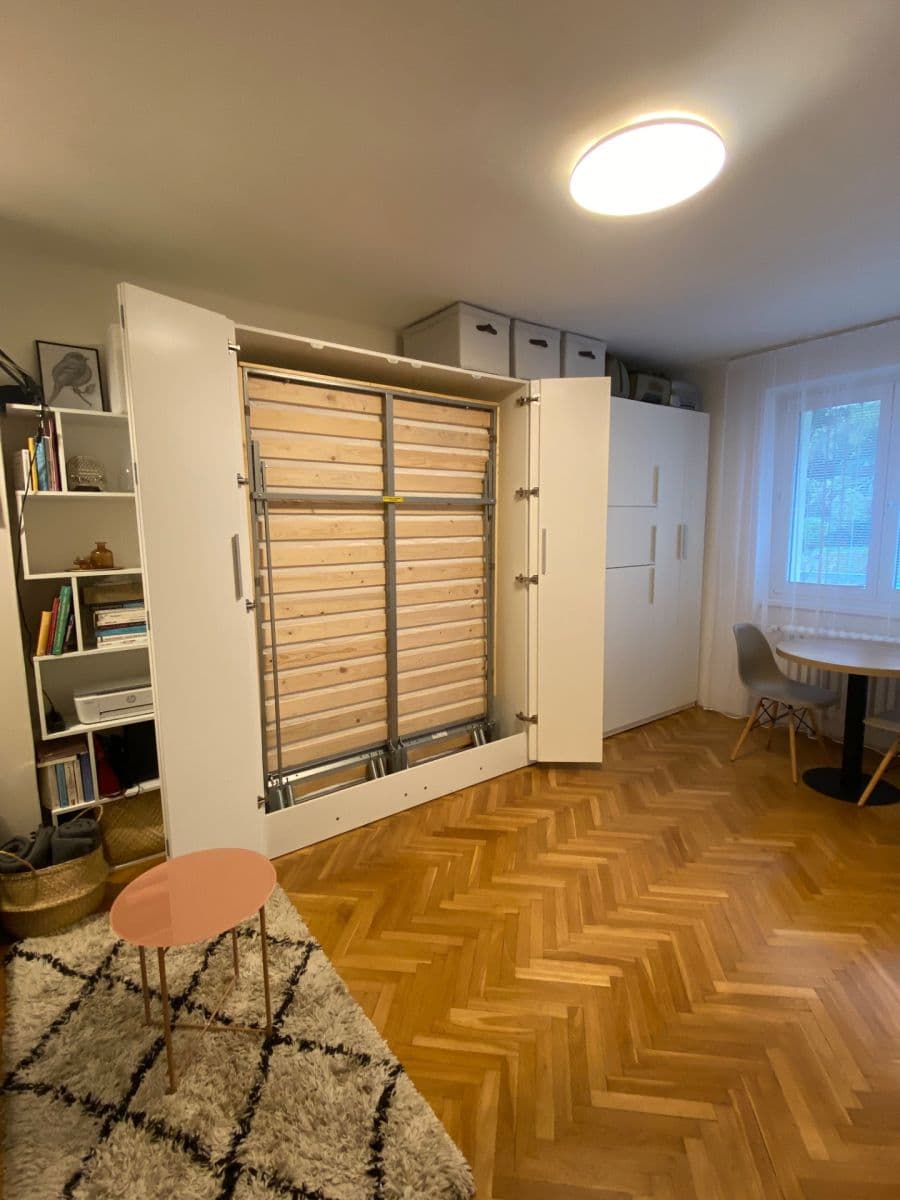 Studio flat to rent, 27 m², Gončarenkova, Prague, Prague Studio flat to rent, 27 m², Gončarenkova, Prague, Prague