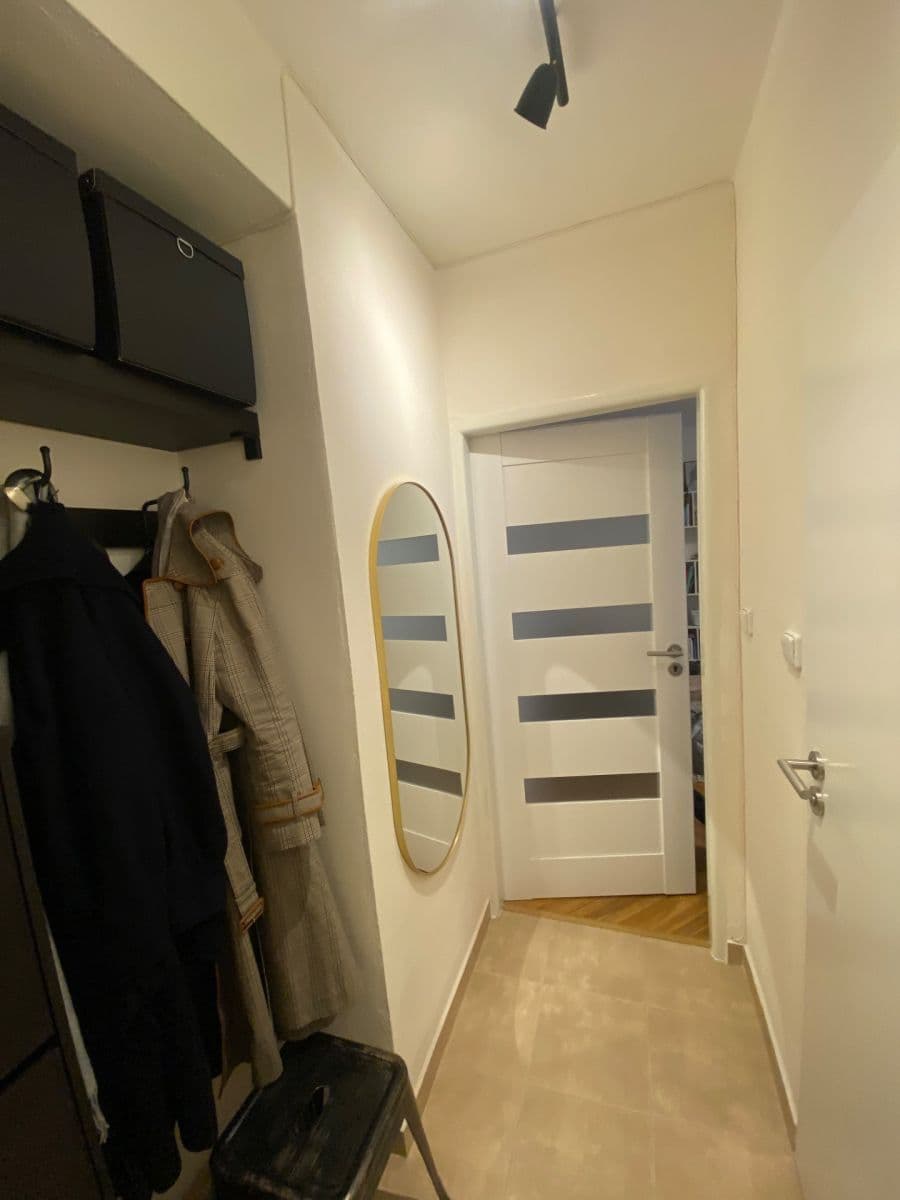 Studio flat to rent, 27 m², Gončarenkova, Prague, Prague Studio flat to rent, 27 m², Gončarenkova, Prague, Prague