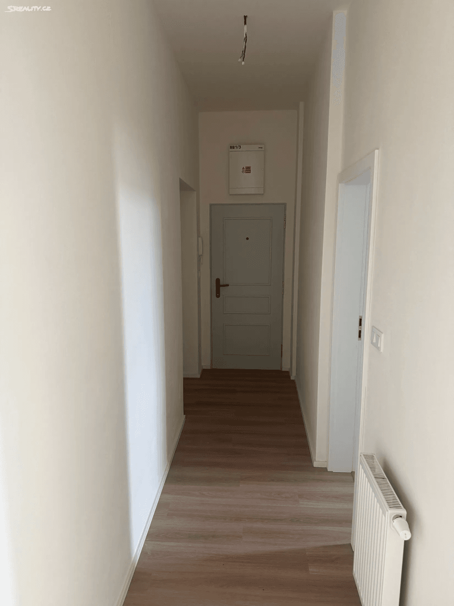 2 bedroom with open-plan kitchen flat to rent, 65 m², 28. října, Ostrava, Moravskoslezský Region 2 bedroom with open-plan kitchen flat to rent, 65 m², 28. října, Ostrava, Moravskoslezský Region