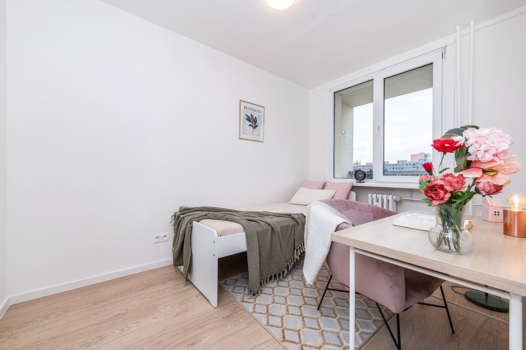 3 bedroom with open-plan kitchen flat for sale, 80 m², Parmská, Prague, Prague 3 bedroom with open-plan kitchen flat for sale, 80 m², Parmská, Prague, Prague