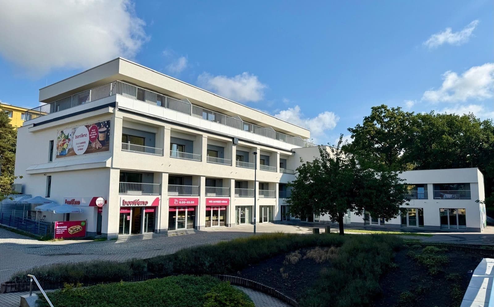 3 bedroom with open-plan kitchen flat for sale, 88 m², Mochovská, Prague, Prague 3 bedroom with open-plan kitchen flat for sale, 88 m², Mochovská, Prague, Prague