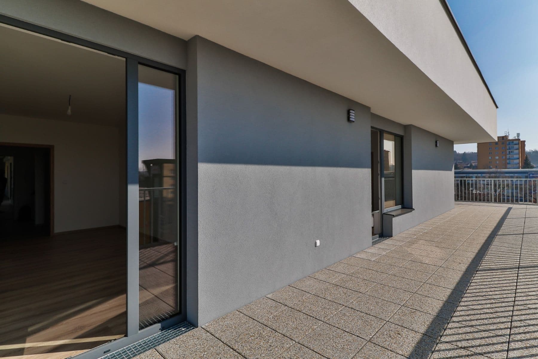 3 bedroom with open-plan kitchen flat for sale, 88 m², Mochovská, Prague, Prague 3 bedroom with open-plan kitchen flat for sale, 88 m², Mochovská, Prague, Prague