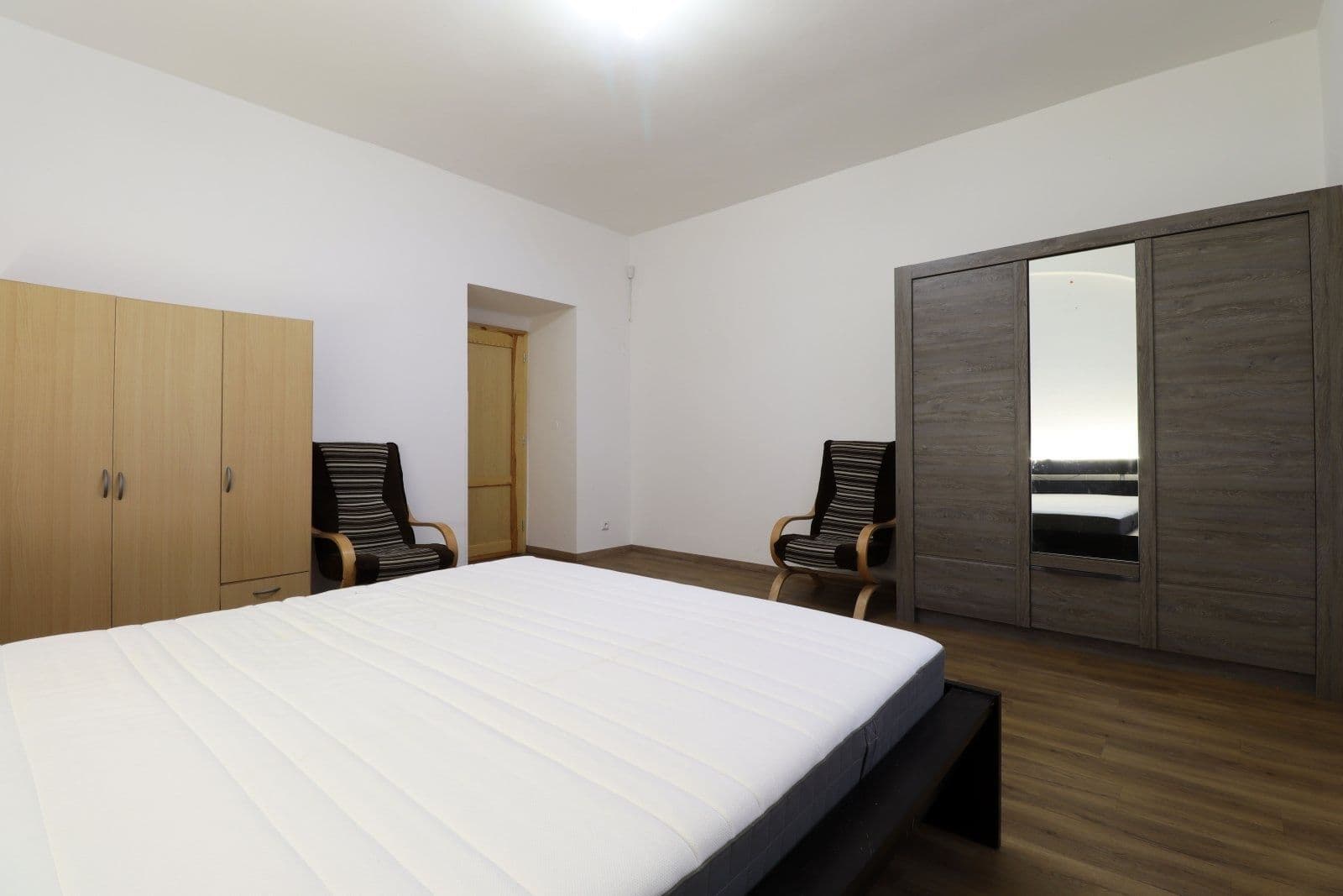 4 bedroom flat to rent, 105 m², U smaltovny, Prague, Prague 4 bedroom flat to rent, 105 m², U smaltovny, Prague, Prague