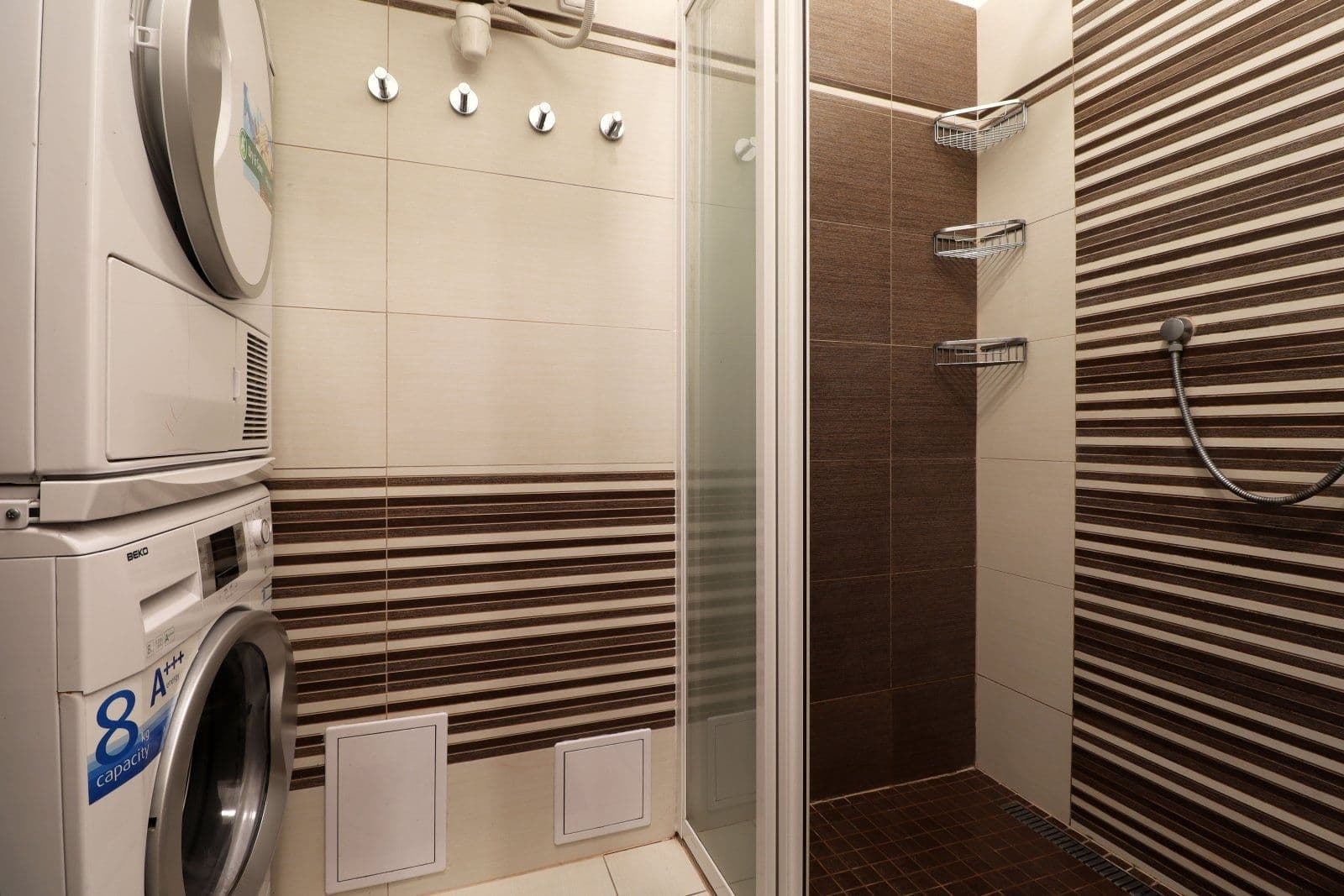 4 bedroom flat to rent, 105 m², U smaltovny, Prague, Prague 4 bedroom flat to rent, 105 m², U smaltovny, Prague, Prague