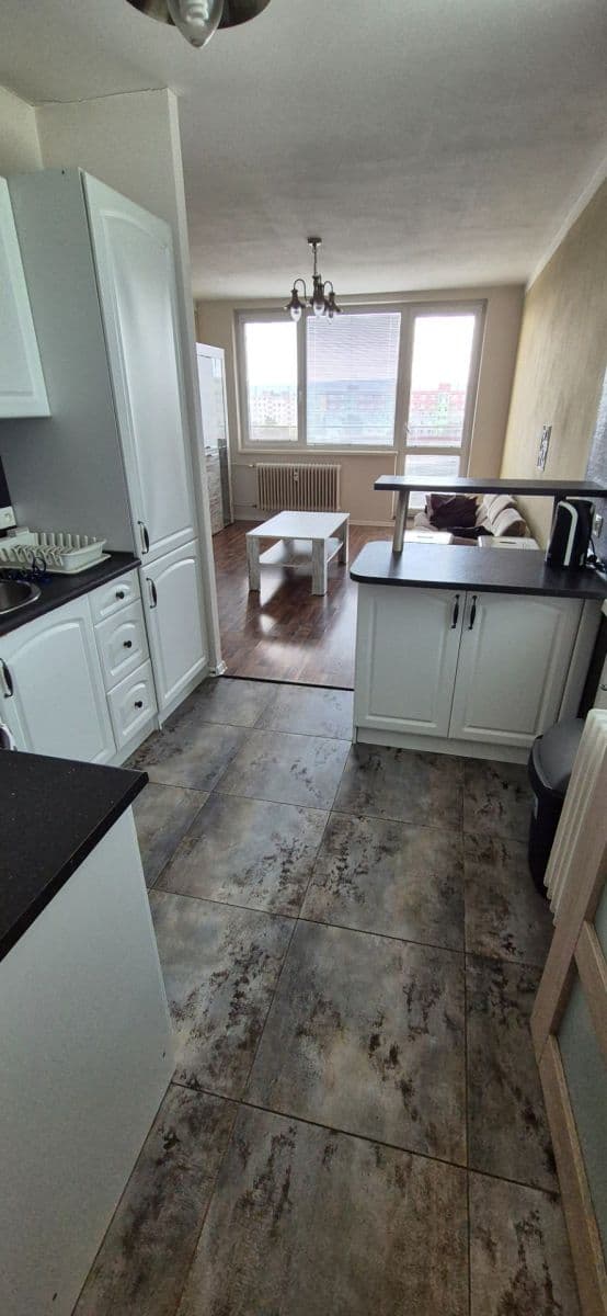 3 bedroom flat to rent, 55 m², Jazmínová, Košice - mestská časť Západ, Košický Region 3 bedroom flat to rent, 55 m², Jazmínová, Košice - mestská časť Západ, Košický Region