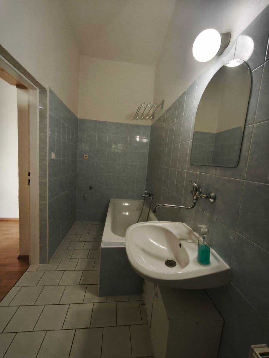 2 bedroom with open-plan kitchen flat to rent, 70 m², Cimburkova, Prague, Prague 2 bedroom with open-plan kitchen flat to rent, 70 m², Cimburkova, Prague, Prague