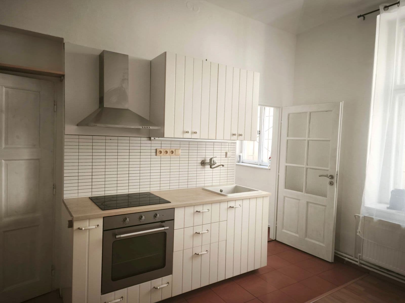 2 bedroom with open-plan kitchen flat to rent, 70 m², Cimburkova, Prague, Prague 2 bedroom with open-plan kitchen flat to rent, 70 m², Cimburkova, Prague, Prague