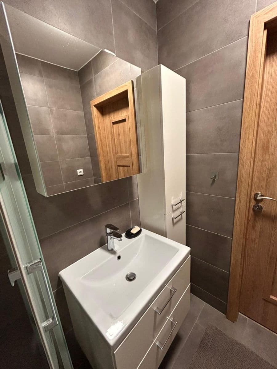 3 bedroom flat for sale, 75 m², Halalovka, Trenčín, Trenčiansky Region 3 bedroom flat for sale, 75 m², Halalovka, Trenčín, Trenčiansky Region