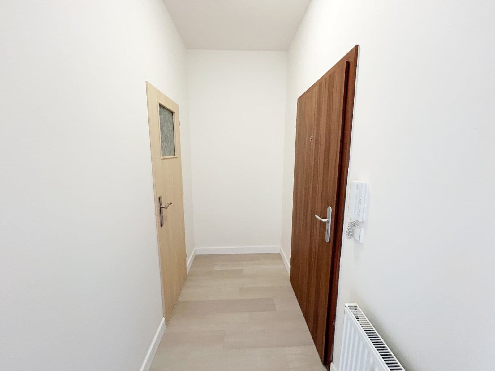 Studio flat to rent, 28 m², Otvovice, Středočeský Region Studio flat to rent, 28 m², Otvovice, Středočeský Region