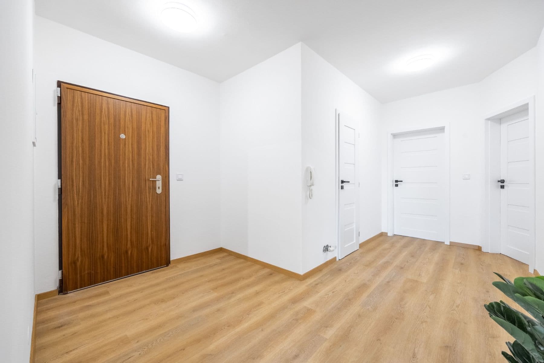 2 bedroom with open-plan kitchen flat for sale, 92 m², Pražská, Prague, Prague 2 bedroom with open-plan kitchen flat for sale, 92 m², Pražská, Prague, Prague