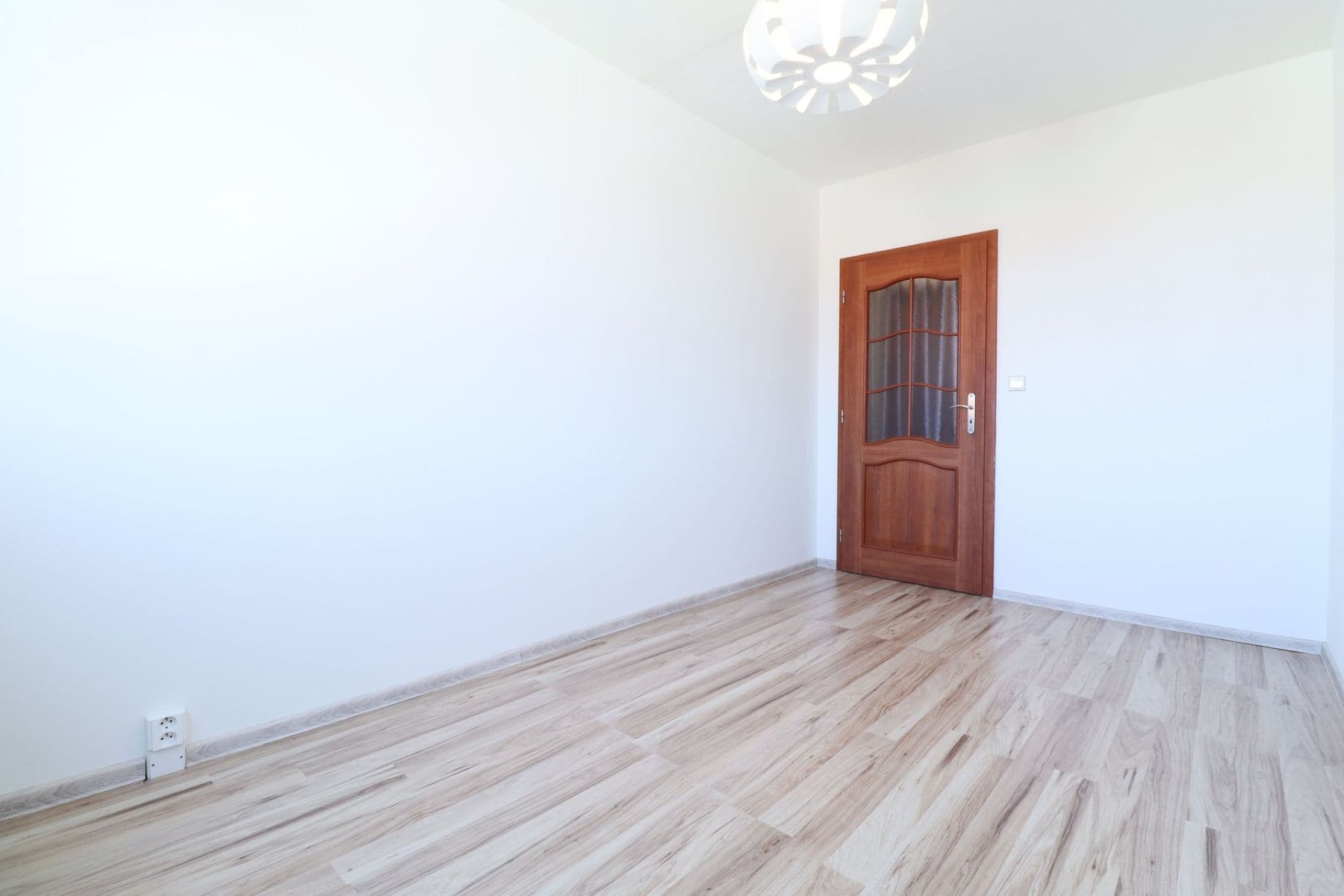 3 bedroom flat to rent, 76 m², Kojetická, Neratovice, Středočeský Region 3 bedroom flat to rent, 76 m², Kojetická, Neratovice, Středočeský Region