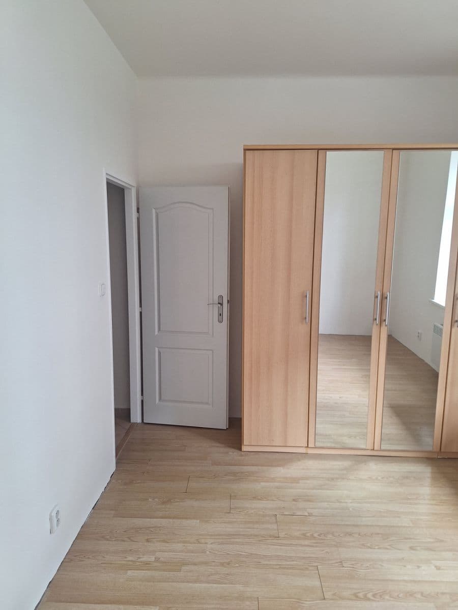 1 bedroom with open-plan kitchen flat for sale, 47 m², Erbenova, Brno, Jihomoravský Region 1 bedroom with open-plan kitchen flat for sale, 47 m², Erbenova, Brno, Jihomoravský Region