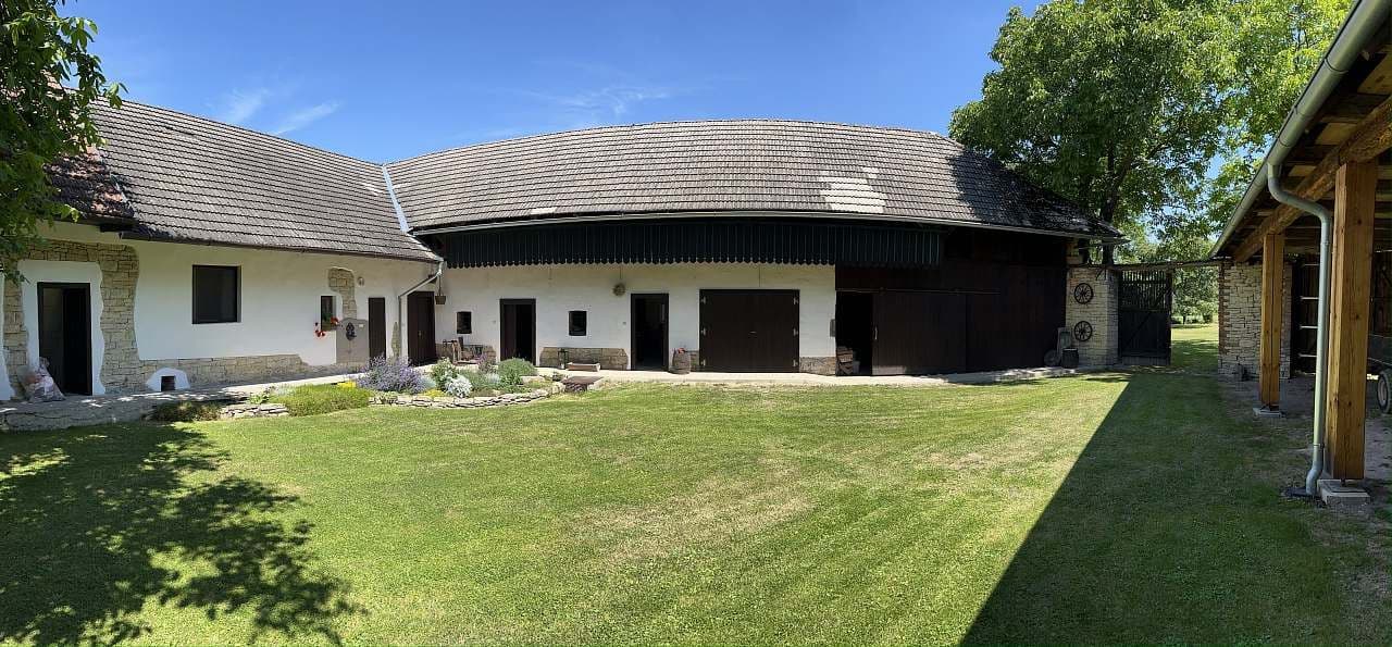 recreational property to rent, 0 m², Hluboká, Pardubický Region recreational property to rent, 0 m², Hluboká, Pardubický Region