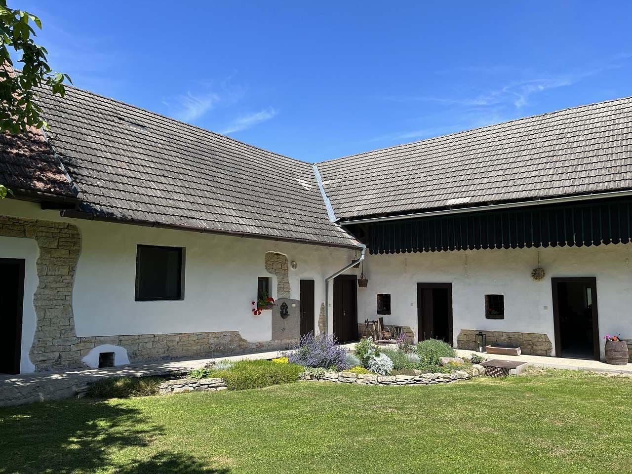 recreational property to rent, 0 m², Hluboká, Pardubický Region recreational property to rent, 0 m², Hluboká, Pardubický Region