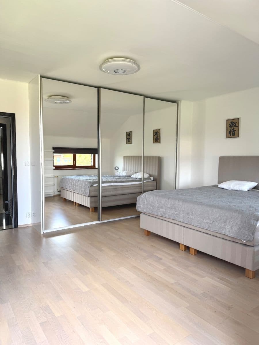 house for sale, 182 m², Kruhová, Nupaky, Středočeský Region house for sale, 182 m², Kruhová, Nupaky, Středočeský Region