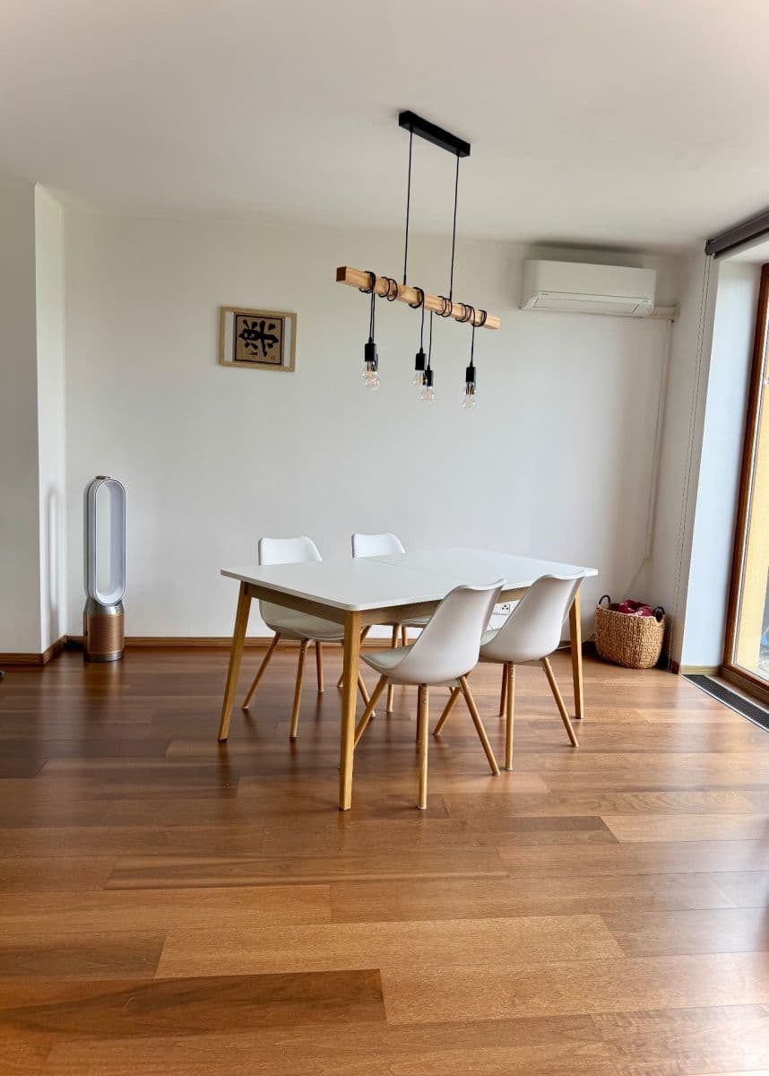 house for sale, 182 m², Kruhová, Nupaky, Středočeský Region house for sale, 182 m², Kruhová, Nupaky, Středočeský Region