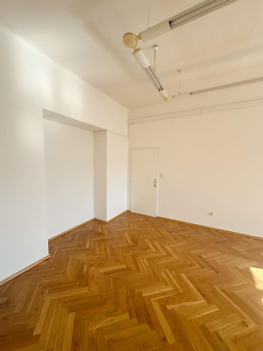 office to rent, 45 m², Senovážné náměstí, Prague, Prague office to rent, 45 m², Senovážné náměstí, Prague, Prague