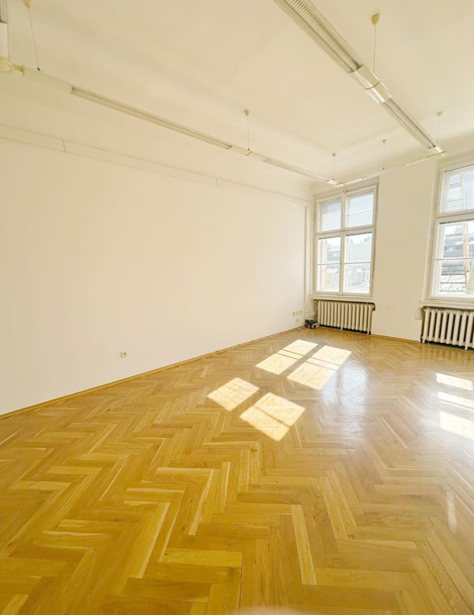 office to rent, 45 m², Senovážné náměstí, Prague, Prague office to rent, 45 m², Senovážné náměstí, Prague, Prague