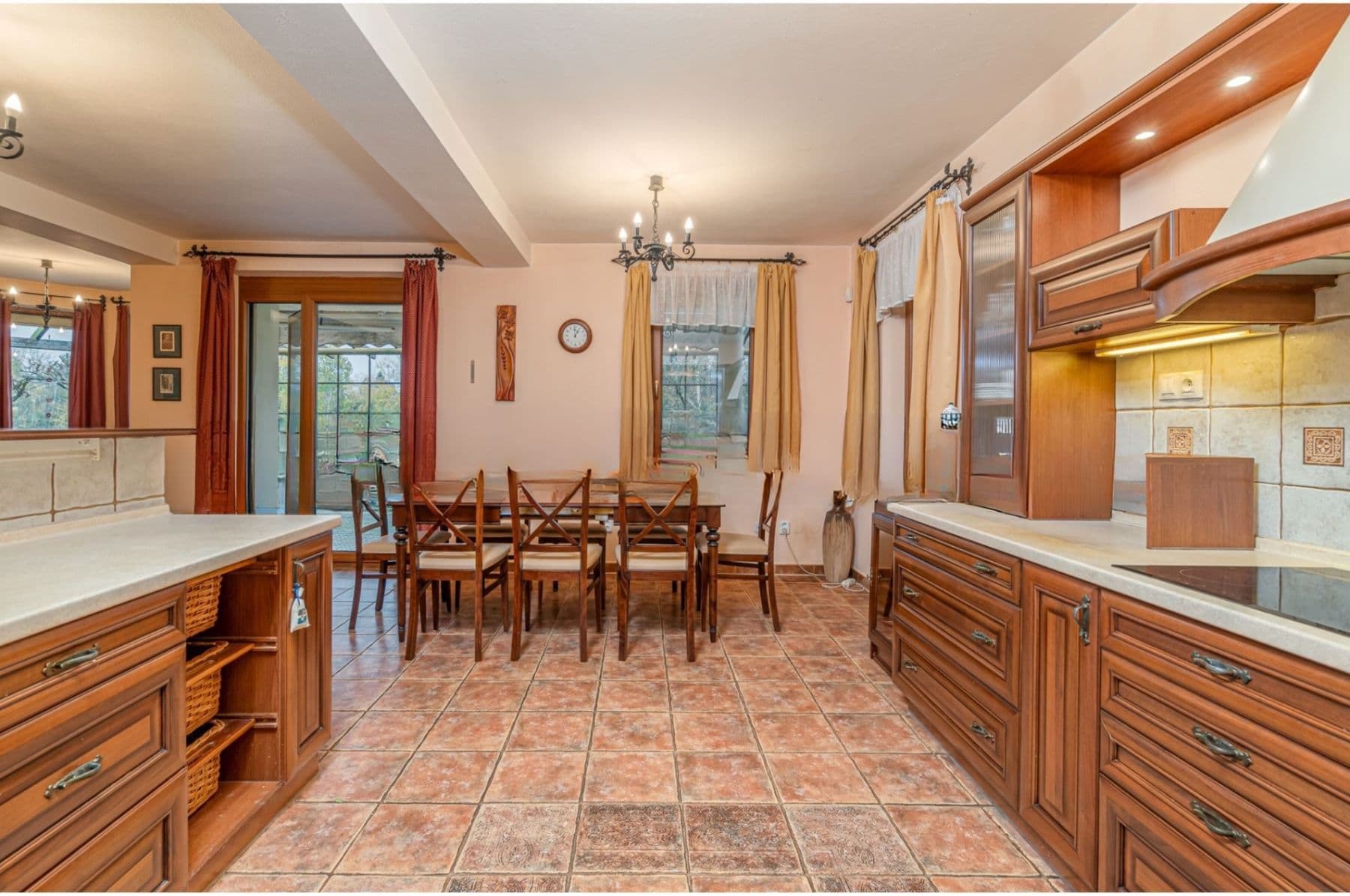 house to rent, 250 m², Olomouc, Olomoucký Region house to rent, 250 m², Olomouc, Olomoucký Region