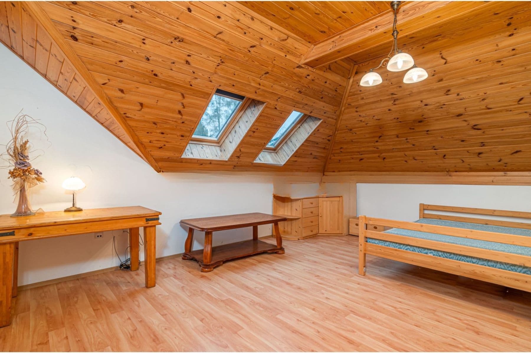 house to rent, 250 m², Olomouc, Olomoucký Region house to rent, 250 m², Olomouc, Olomoucký Region