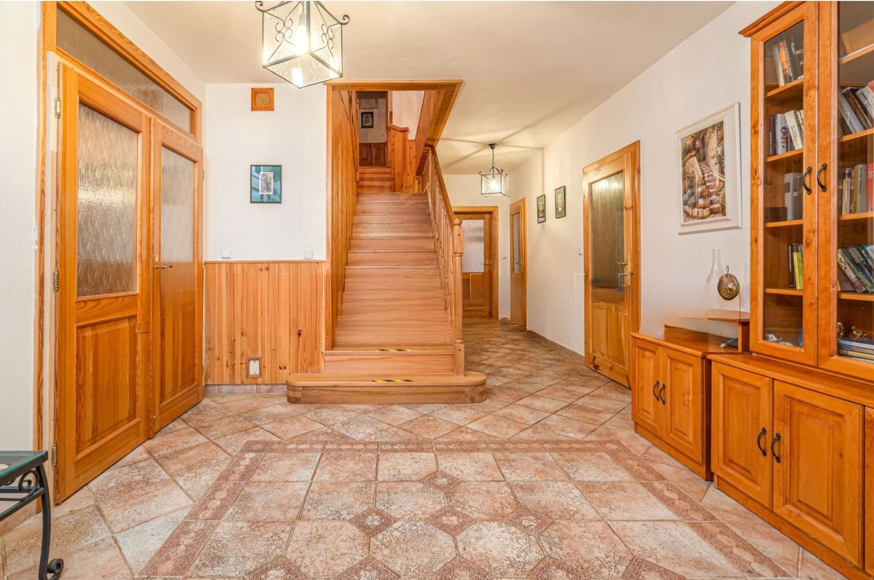 house to rent, 250 m², Olomouc, Olomoucký Region house to rent, 250 m², Olomouc, Olomoucký Region