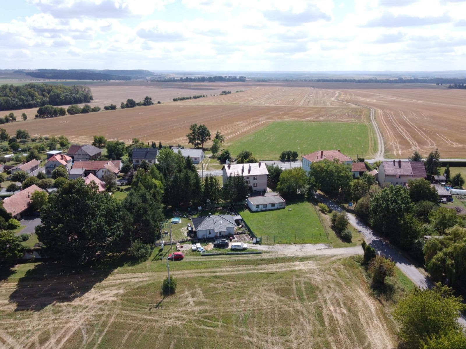 plot for sale, 913 m², Ostrov, Pardubický Region plot for sale, 913 m², Ostrov, Pardubický Region