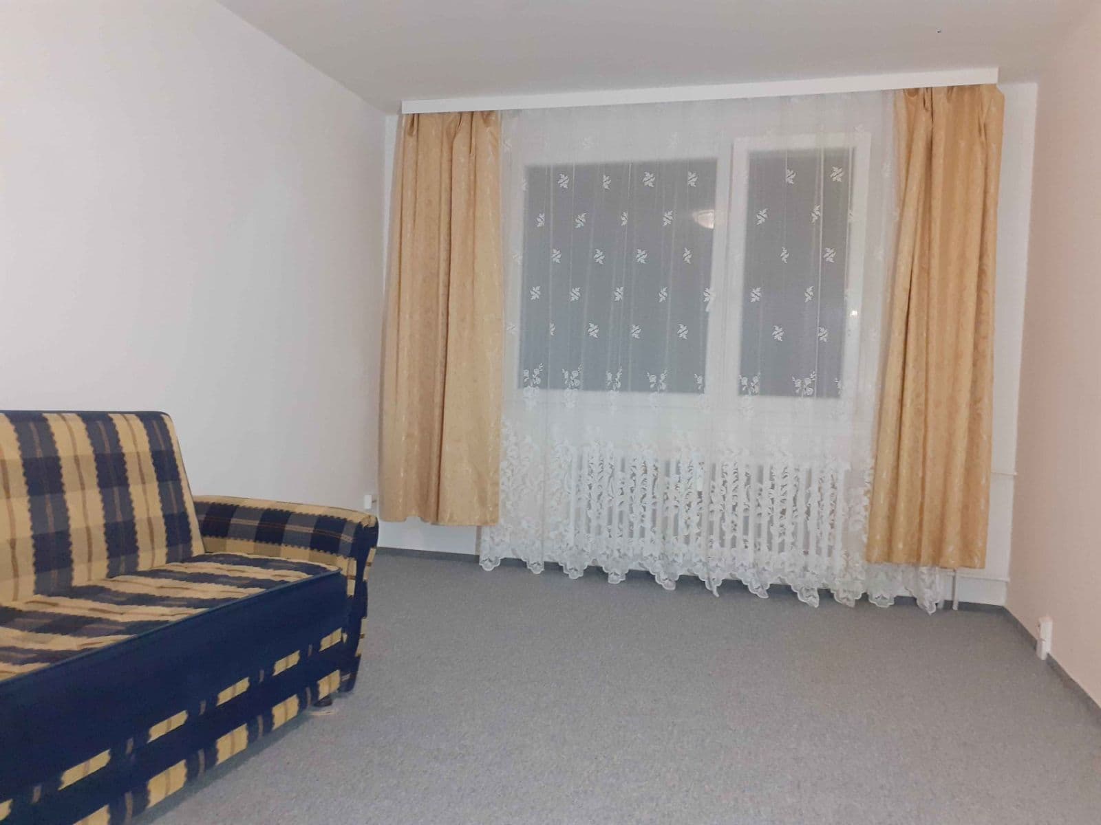 1 bedroom flat to rent, 39 m², Gerská, Plzeň, Plzeňský Region 1 bedroom flat to rent, 39 m², Gerská, Plzeň, Plzeňský Region