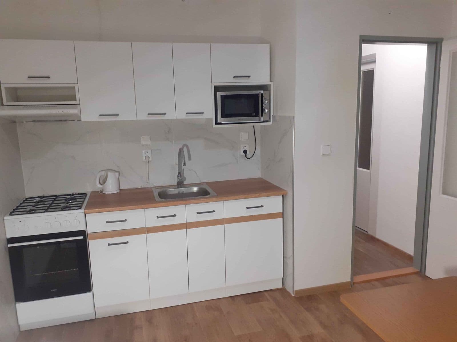 1 bedroom flat to rent, 39 m², Gerská, Plzeň, Plzeňský Region 1 bedroom flat to rent, 39 m², Gerská, Plzeň, Plzeňský Region
