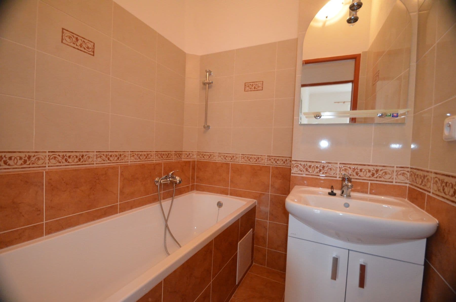 2 bedroom flat to rent, 77 m², Zelinářská, Prague, Prague 2 bedroom flat to rent, 77 m², Zelinářská, Prague, Prague