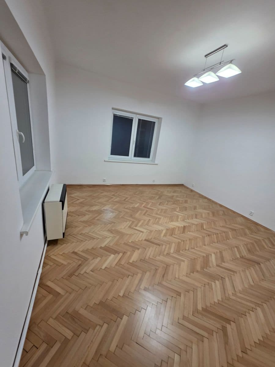 2 bedroom flat to rent, 77 m², Zelinářská, Prague, Prague 2 bedroom flat to rent, 77 m², Zelinářská, Prague, Prague