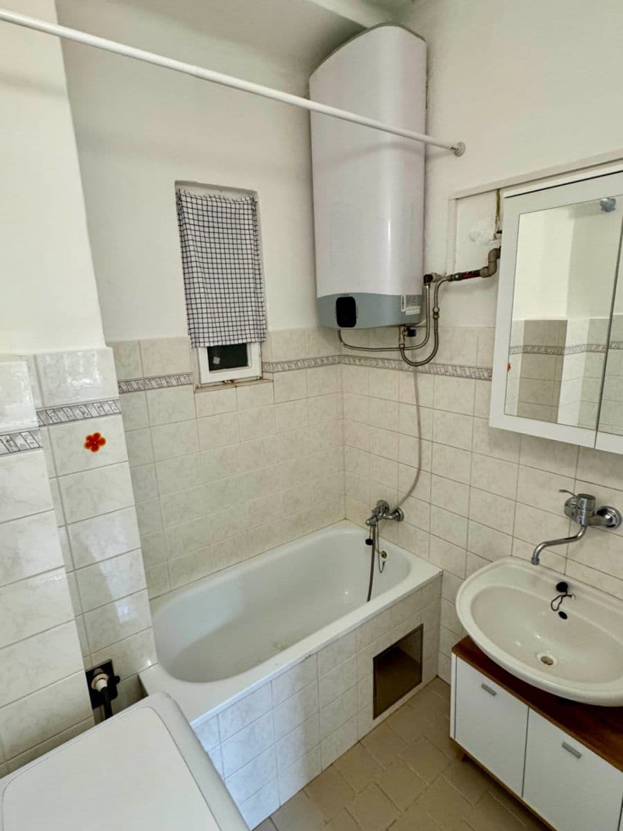 Studio flat for sale, 36 m², Na Jezerce, Prague, Prague Studio flat for sale, 36 m², Na Jezerce, Prague, Prague