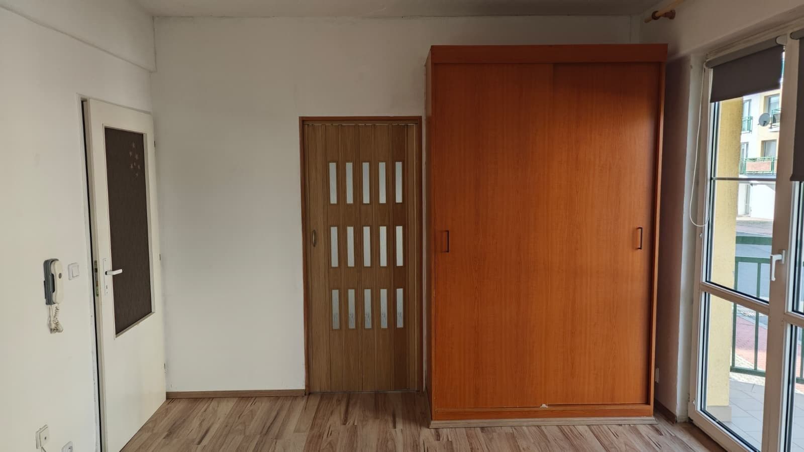 1 bedroom with open-plan kitchen flat to rent, 34 m², Vojtěcha Lanny, Kladno, Středočeský Region 1 bedroom with open-plan kitchen flat to rent, 34 m², Vojtěcha Lanny, Kladno, Středočeský Region