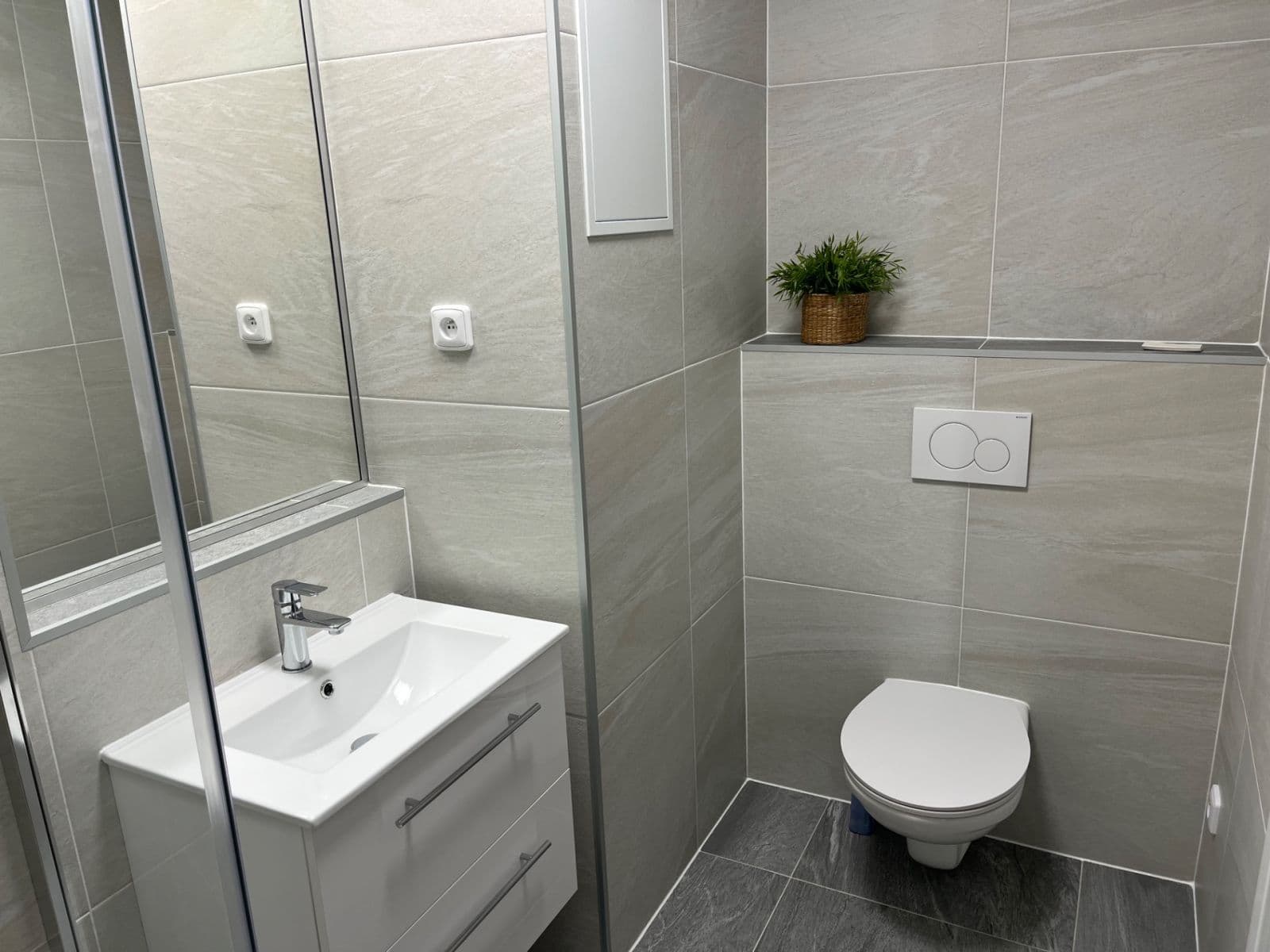 2 bedroom with open-plan kitchen flat to rent, 65 m², Kocianova, Prague, Prague 2 bedroom with open-plan kitchen flat to rent, 65 m², Kocianova, Prague, Prague