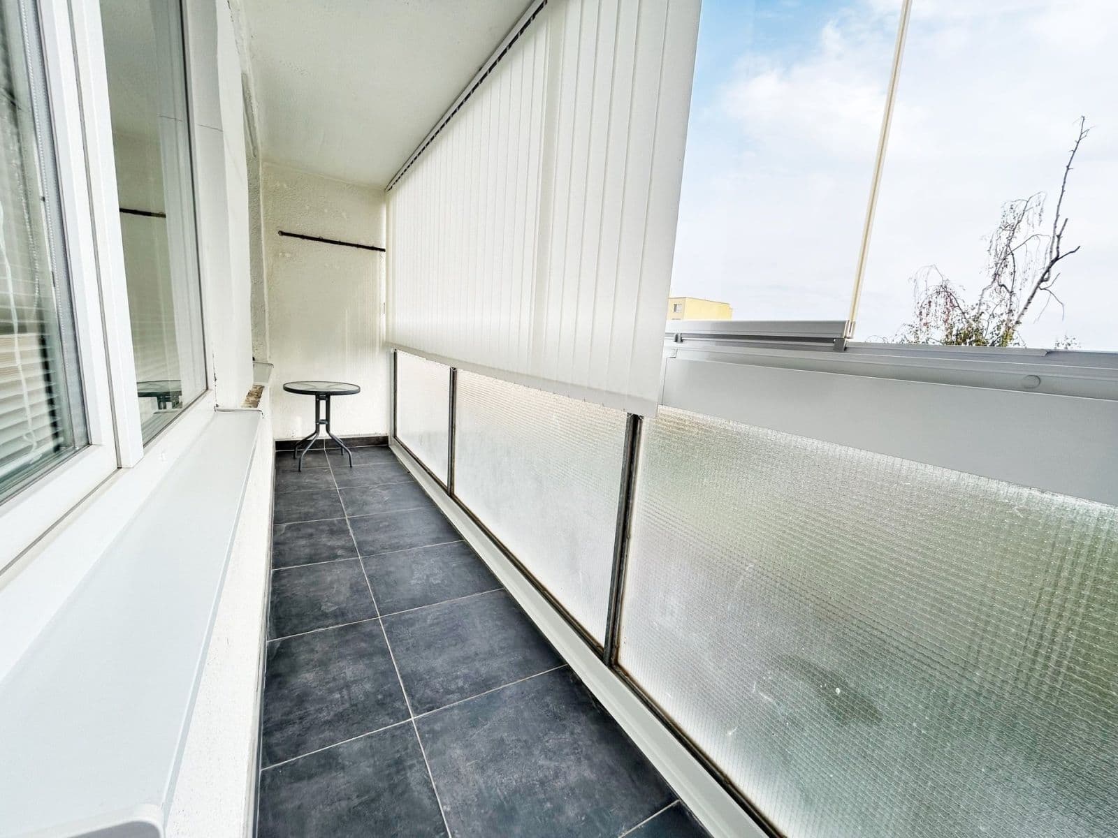 3 bedroom flat to rent, 73 m², Klukovická, Prague, Prague 3 bedroom flat to rent, 73 m², Klukovická, Prague, Prague