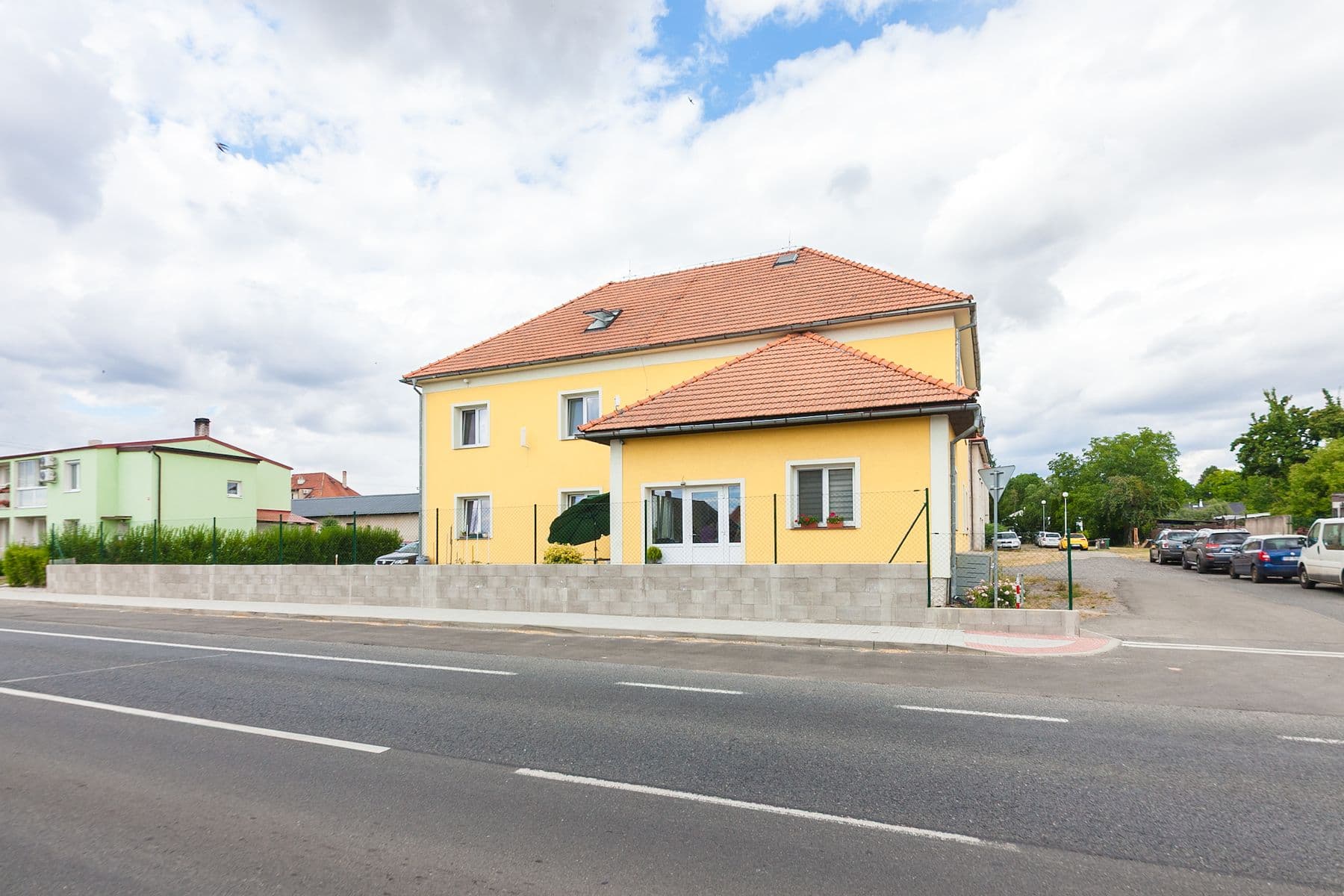 house for sale, 400 m², Liblice, Středočeský Region house for sale, 400 m², Liblice, Středočeský Region