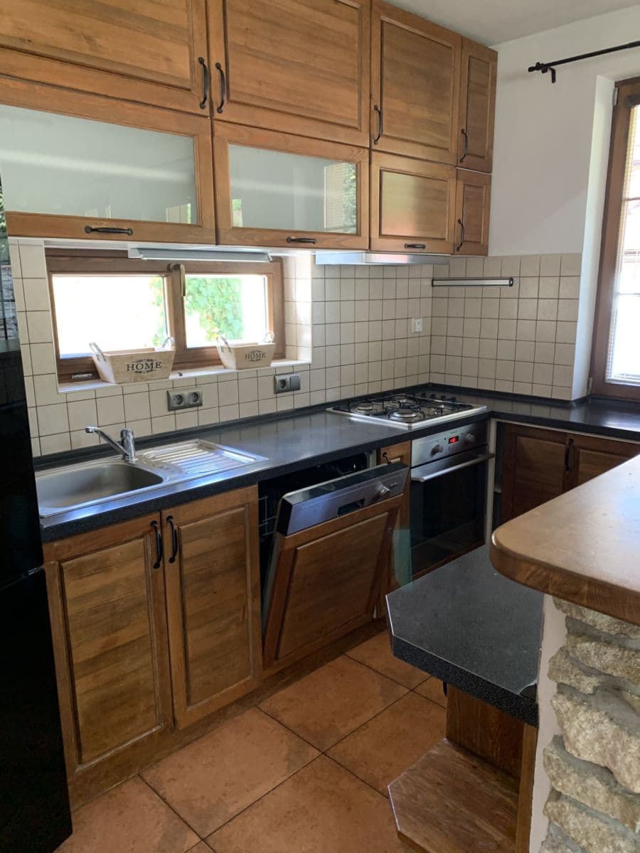 house to rent, 116 m², Pobřežní, Kutná Hora, Středočeský Region house to rent, 116 m², Pobřežní, Kutná Hora, Středočeský Region