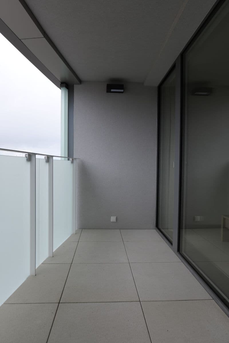 1 bedroom with open-plan kitchen flat for sale, 55 m², Hodonínská, Prague, Prague 1 bedroom with open-plan kitchen flat for sale, 55 m², Hodonínská, Prague, Prague