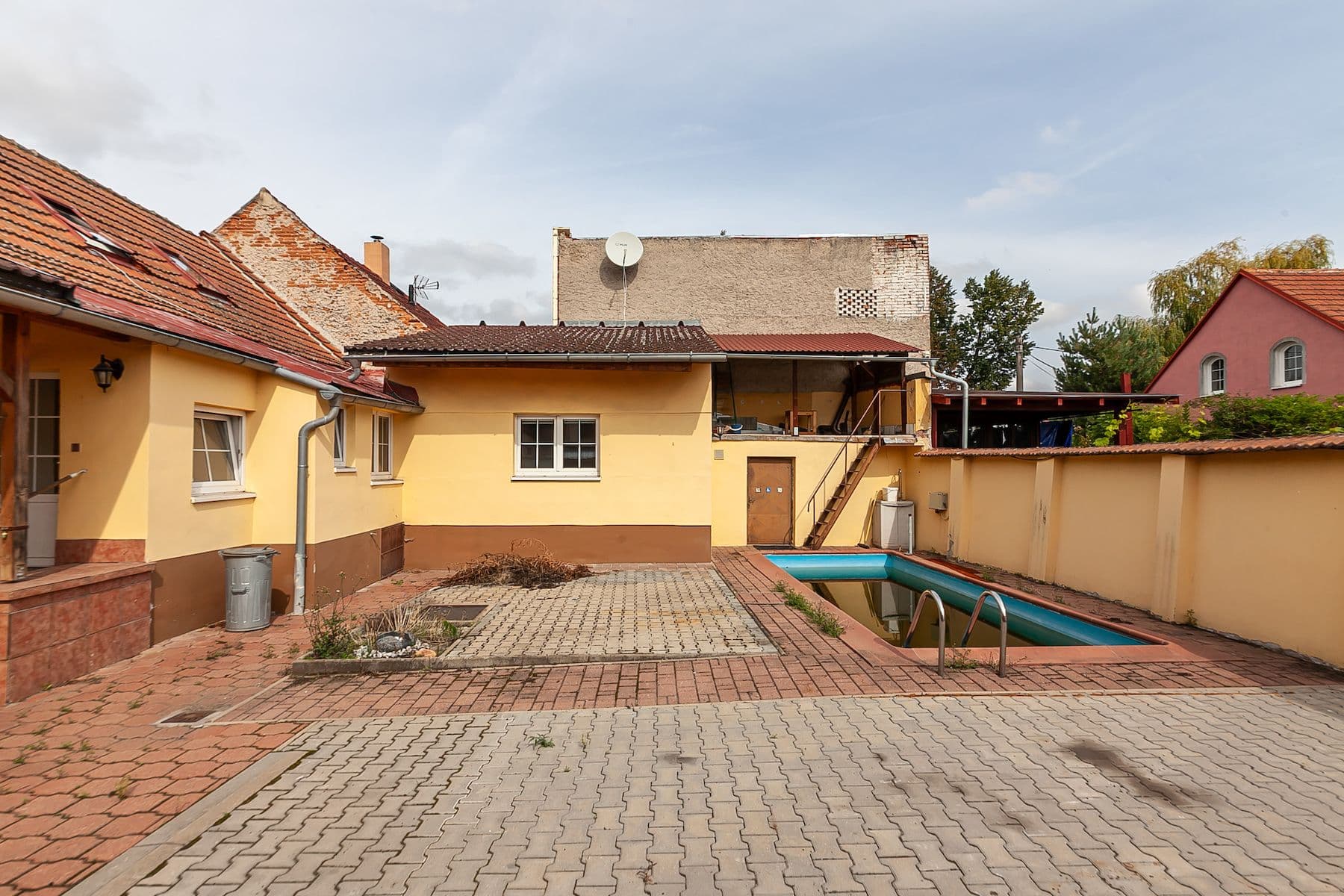 house for sale, 200 m², Kladenská, Pletený Újezd, Středočeský Region house for sale, 200 m², Kladenská, Pletený Újezd, Středočeský Region