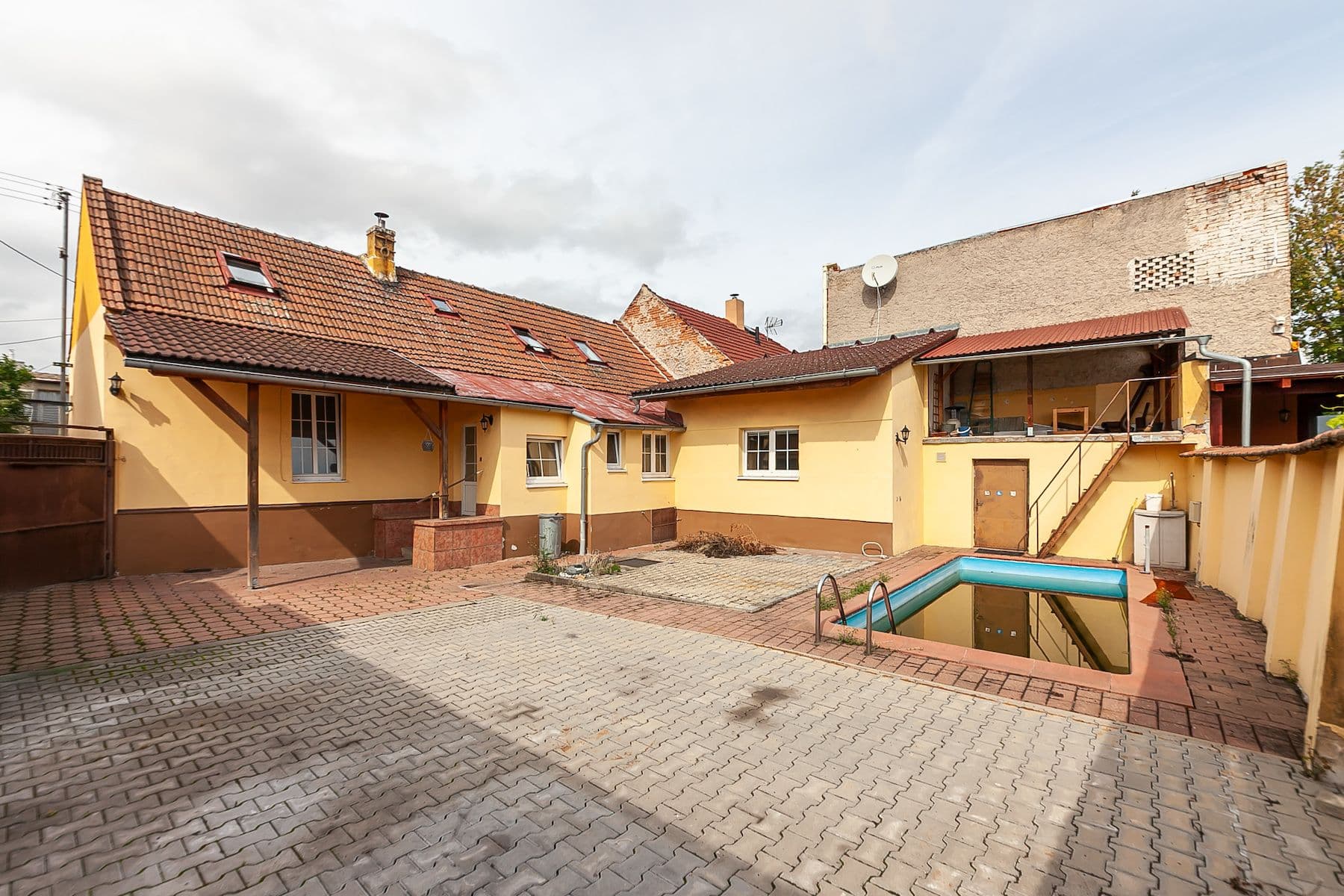 house for sale, 200 m², Kladenská, Pletený Újezd, Středočeský Region house for sale, 200 m², Kladenská, Pletený Újezd, Středočeský Region