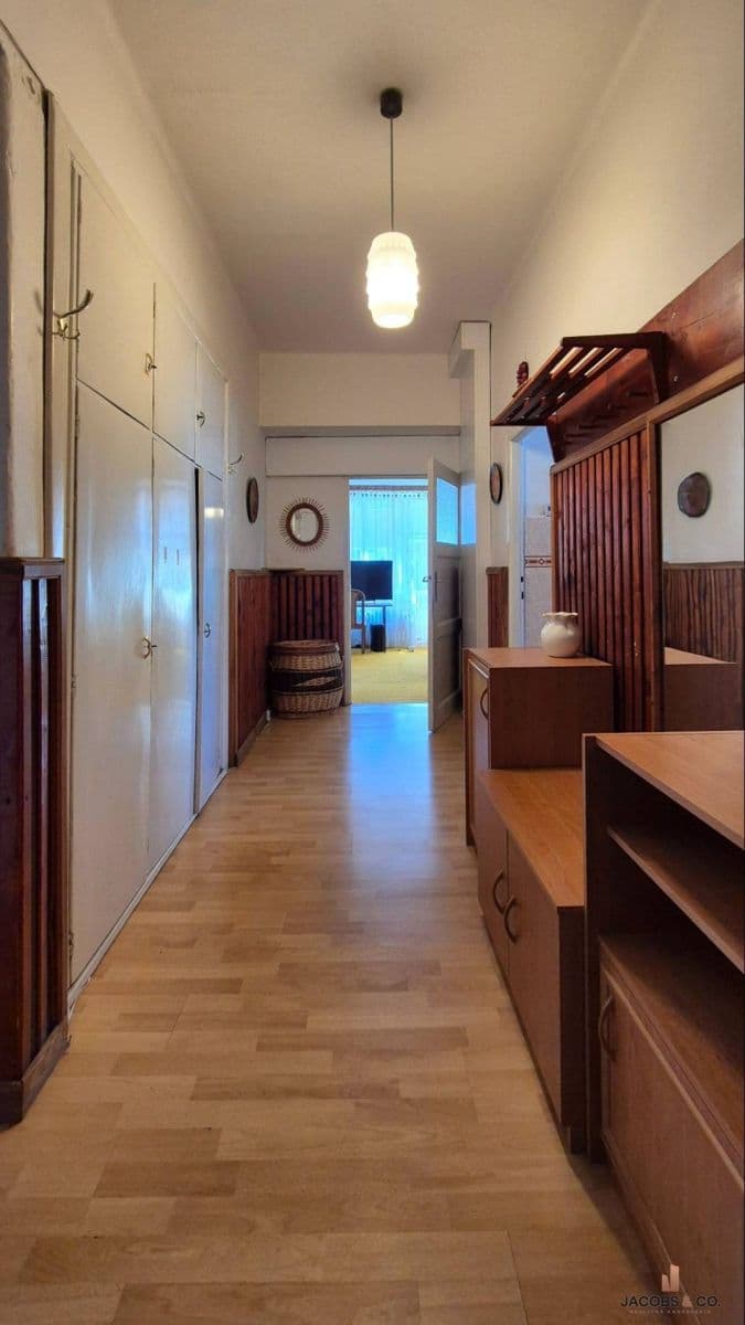 4 bedroom flat for sale, 99 m², Milosrdenstva, Košice - mestská časť Juh, Košický Region 4 bedroom flat for sale, 99 m², Milosrdenstva, Košice - mestská časť Juh, Košický Region