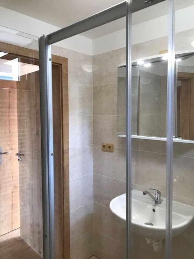 Studio flat to rent, 33 m², Na Pěšinách, Prague, Prague Studio flat to rent, 33 m², Na Pěšinách, Prague, Prague